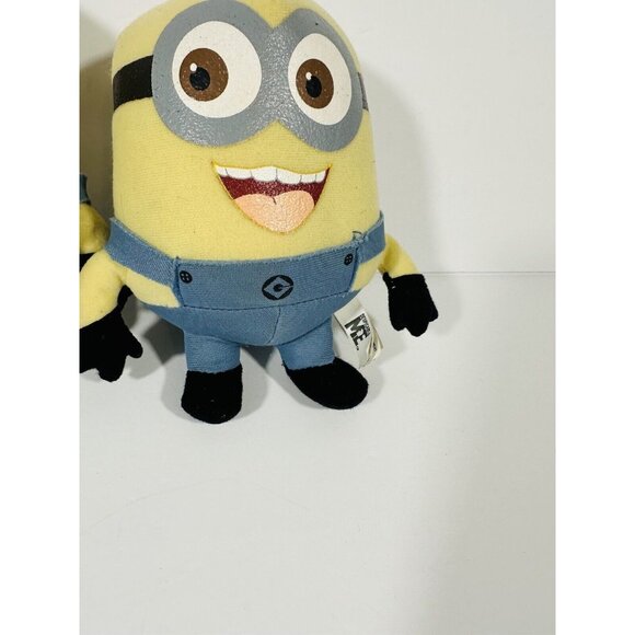 Despicable Me Original Minions Stuart & Dave Plush Stuffed Kids Toys 6.5” Each - Picture 4 of 8